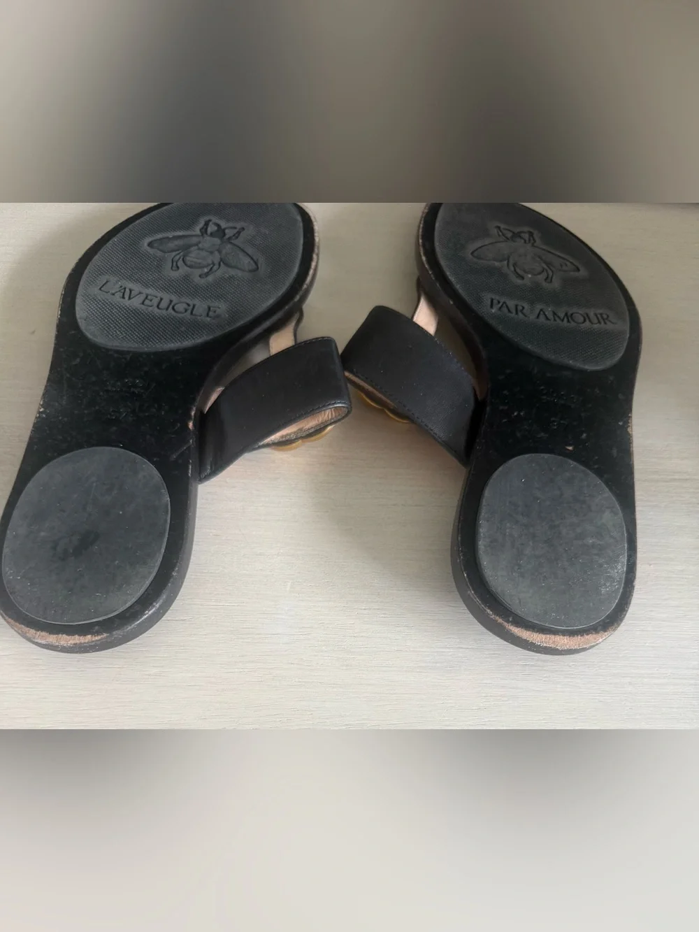 Authentic Gucci Black Leather GG Gold-Logo Thong Sandals